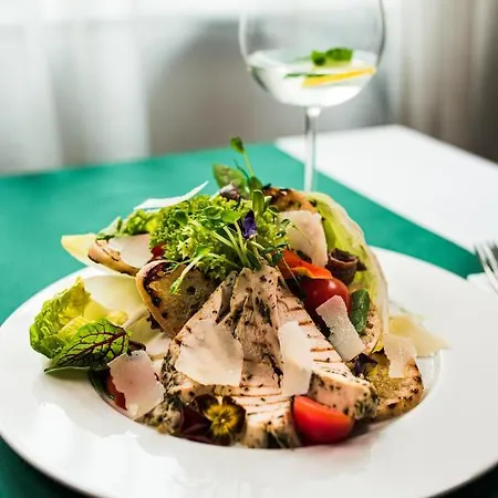 Hotel-restauracja Platan Otel Chrzanów