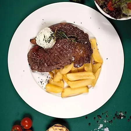 Hotel-restauracja Platan 3* خشانوف