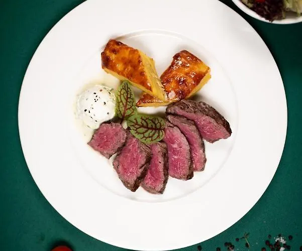 מלון Hotel-restauracja Platan