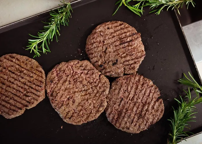 梧桐树下餐厅酒店 酒店 Chrzanów