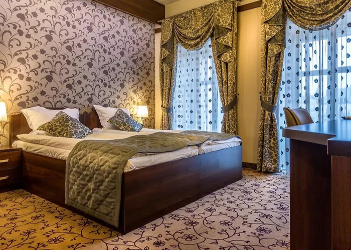 Hotel-restauracja Platan מלון 3*