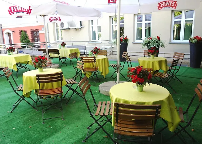 Hotel-restauracja Platan מלון Chrzanów